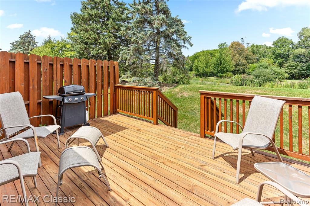 227 Edington Circle, Canton, MI 48187 — Photo 9