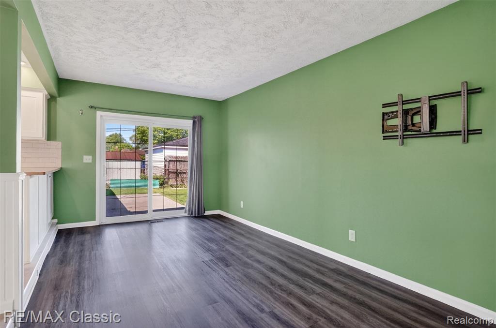 14011 Ken Court, Warren, MI 48088 — Photo 9