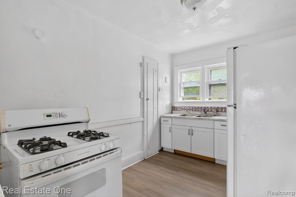 13910 Kentucky Street, Detroit, MI 48238 — Photo 14