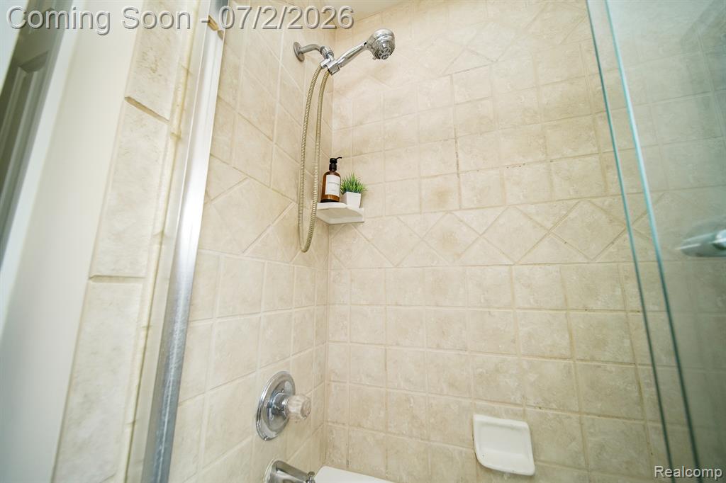5558 Bedell Road, Sterling Heights, MI 48310 — Photo 67