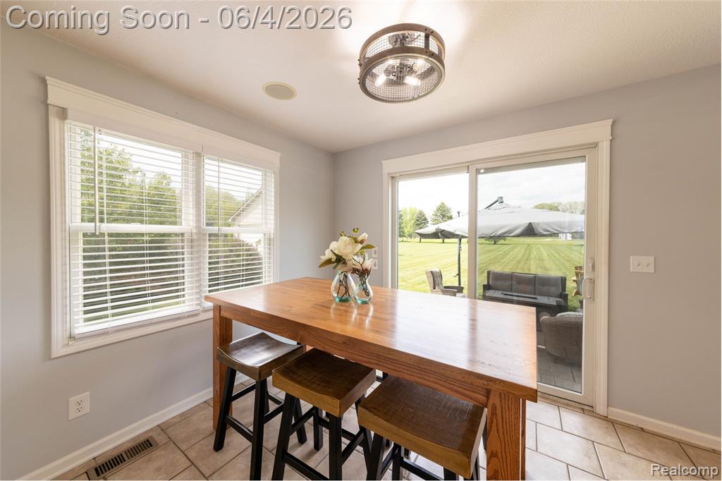 12621 Golden Oaks Drive, Milford, MI 48380 — Photo 44