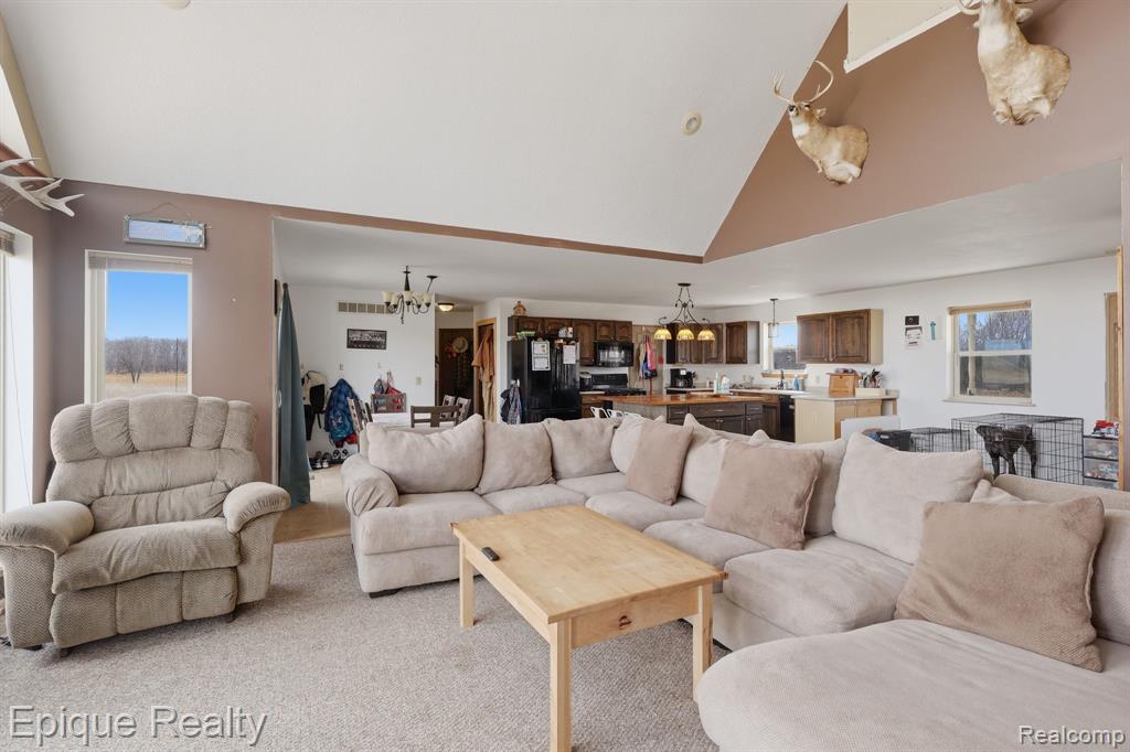 8455 Taft Road, Ovid, MI 48866 — Photo 7