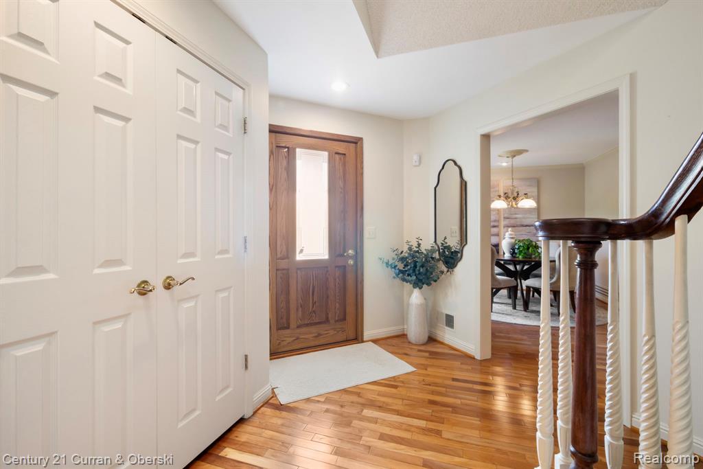 18215 Blue Heron Drive W, Northville, MI 48168 — Photo 7