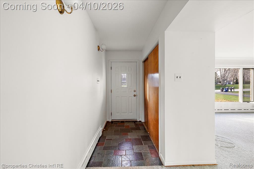 5753 Kilbrennan Road, Bloomfield Hills, MI 48301 — Photo 9