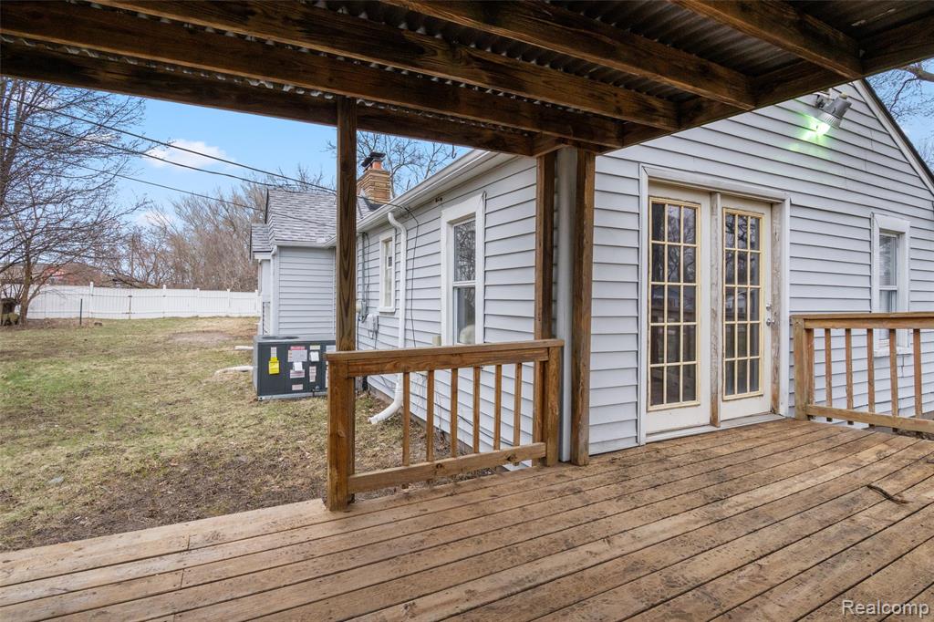 8210 Westpoint Street, Taylor, MI 48180 — Photo 34