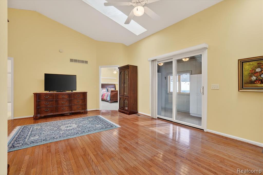174 Addison Circle, 19, Fowlerville, MI 48836 — Photo 18