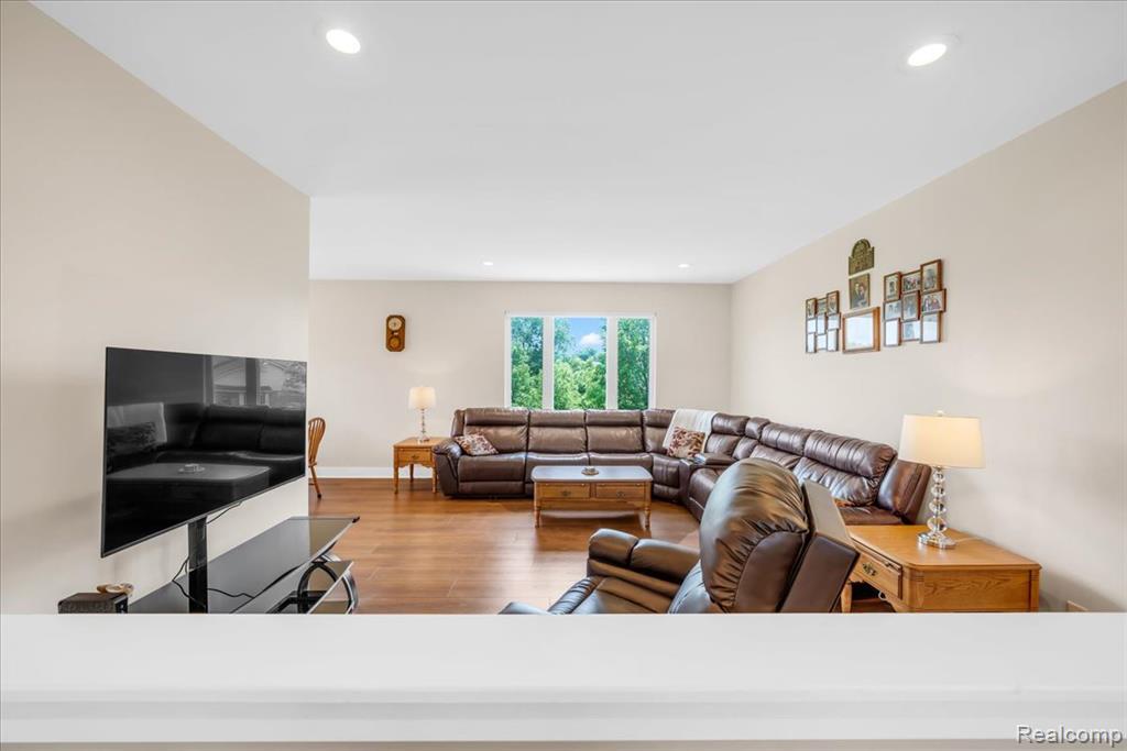 4266 McCandlish Road, Grand Blanc, MI 48439 — Photo 14
