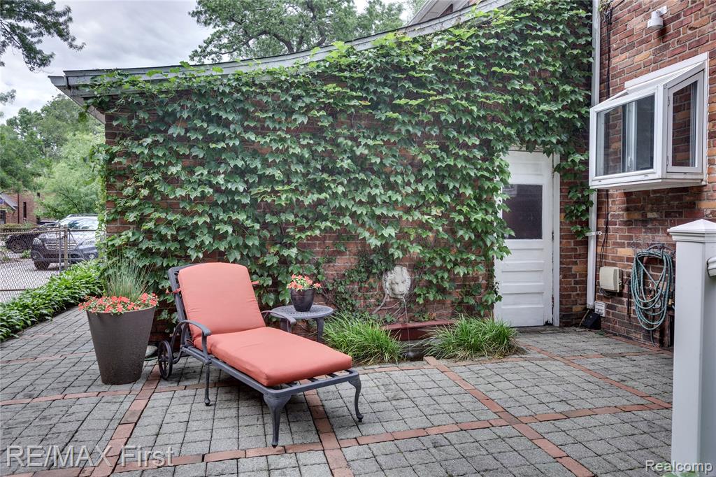 815 Oakridge, Ferndale, MI 48220 — Photo 49