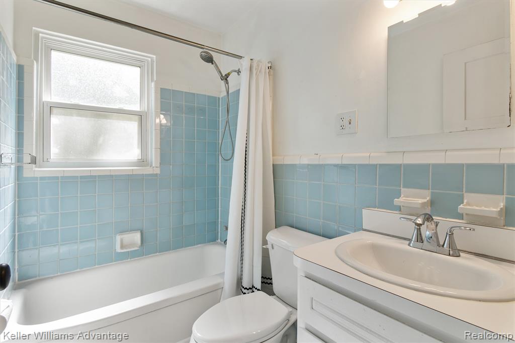 617 S Edgeworth Avenue, Royal Oak, MI 48067 — Photo 15
