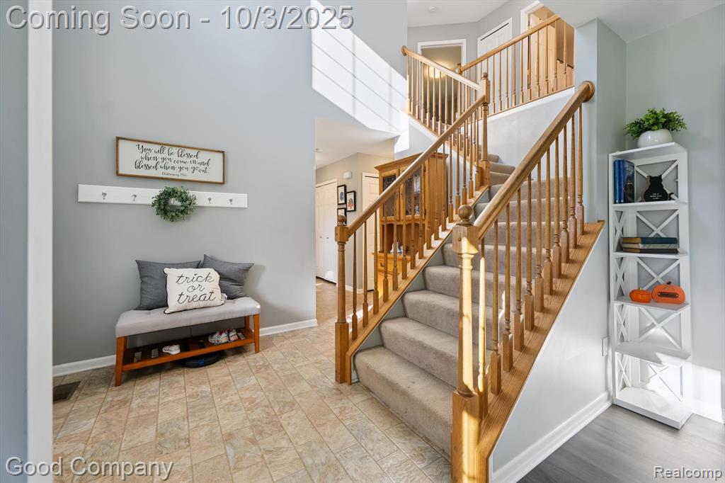 961 LOON Court, Fenton, MI 48430 — Photo 6