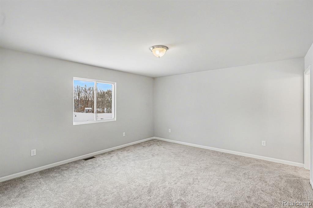 309 Samantha Way, Davisburg, MI 48350 — Photo 9