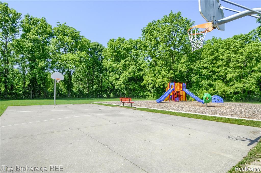 490 Harrison Drive, Davison, MI, 48423