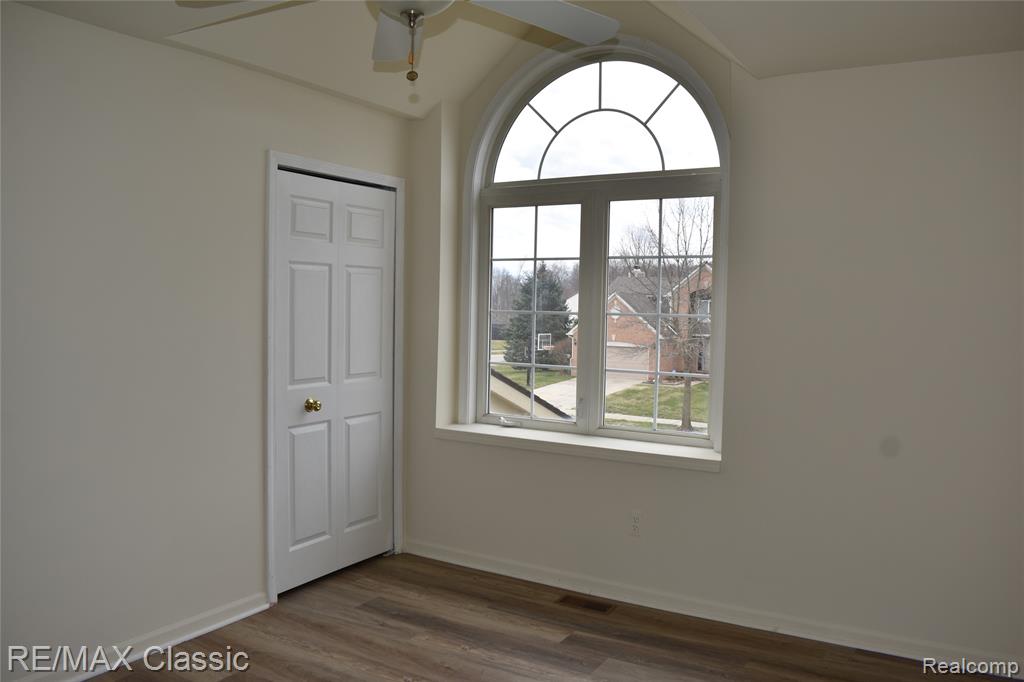 201 Columbia Drive, South Lyon, MI 48178 — Photo 43