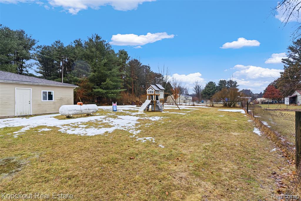 8052 Irish Road, Millington, MI 48746 — Photo 32
