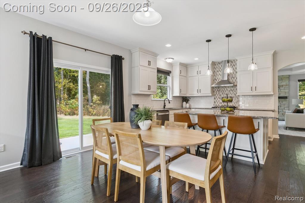 62249 Keeneland Court, South Lyon, MI 48178 — Photo 10