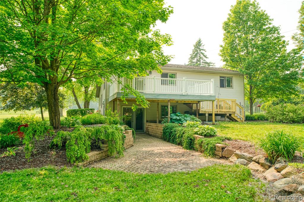 56901 Appaloosa Lane, South Lyon, MI 48178 — Photo 33