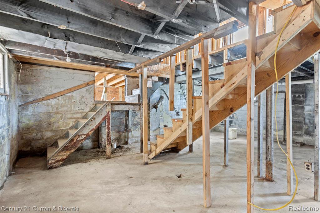 3010 S ANNABELLE Street, Detroit, MI 48217 — Photo 25