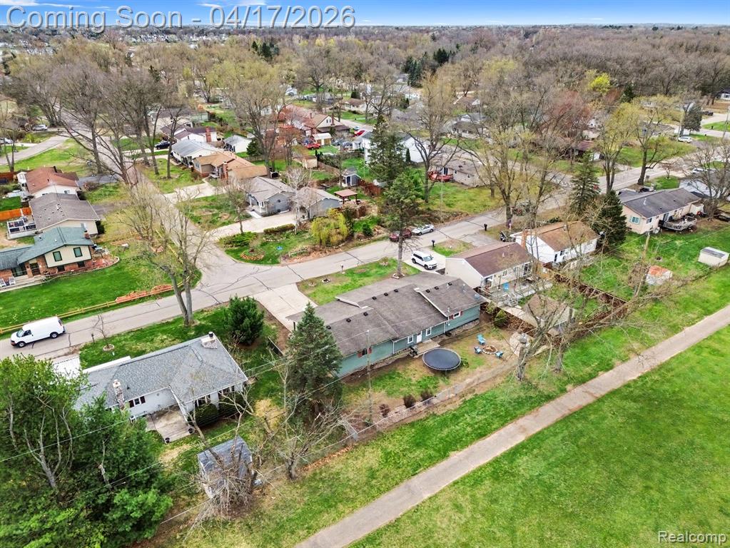 1612 Connecticut Street, Wolverine Lake, MI 48390 — Photo 20