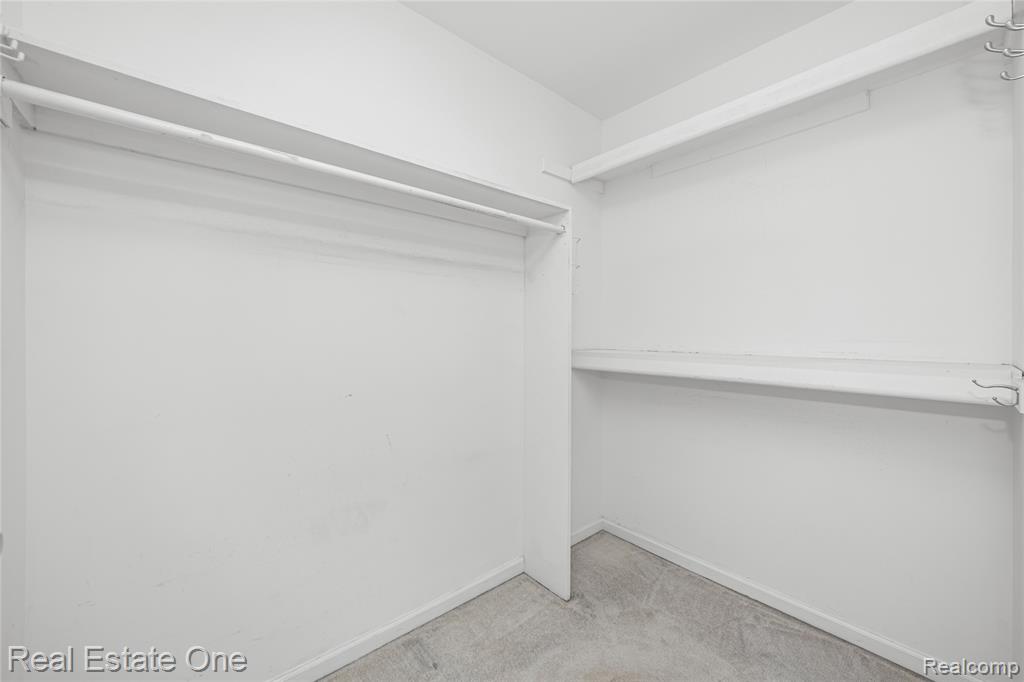 2283 Crystal Crossing Drive, Howell, MI 48843 — Photo 28
