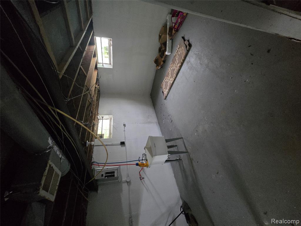 18108 Waltham Street, Detroit, MI 48205 — Photo 28