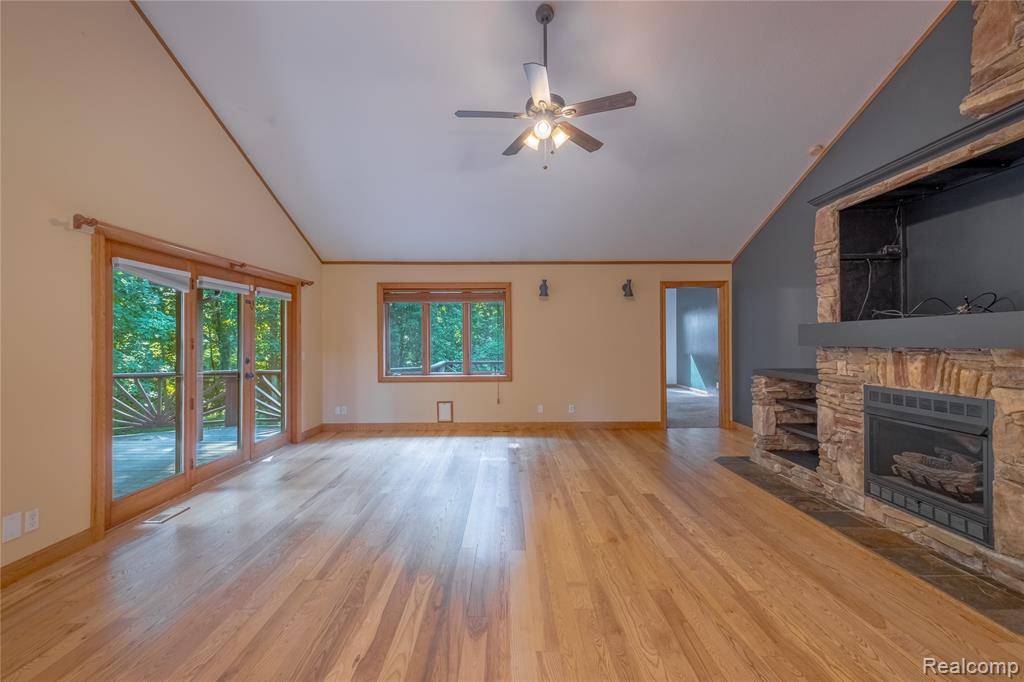 5413 N McKinley Road, Flushing, MI 48433 — Photo 6