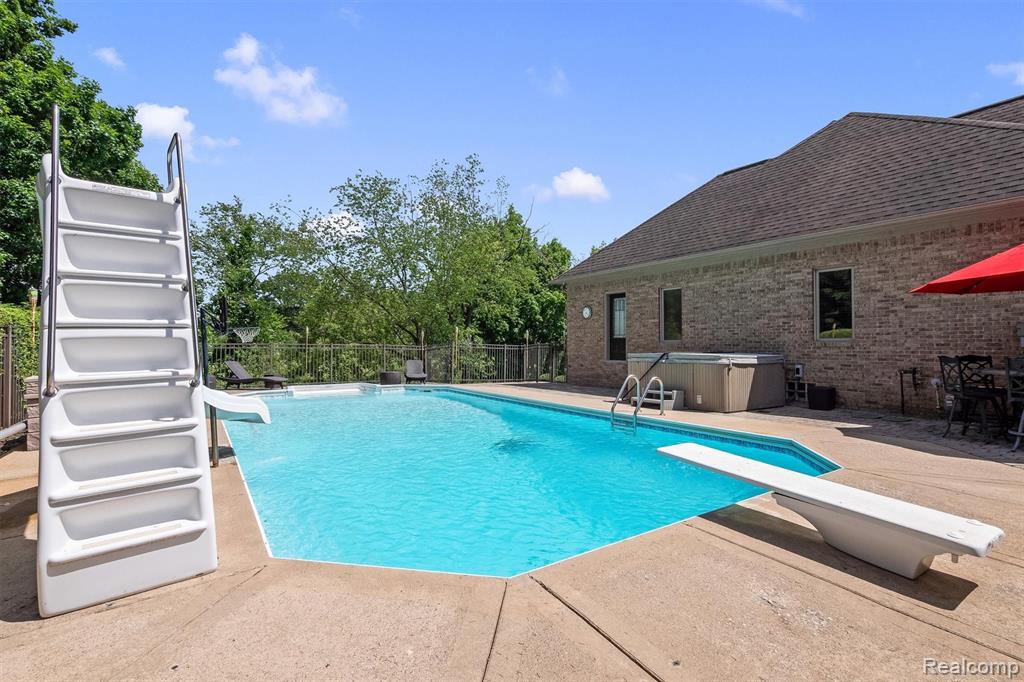 68960 Silver Fox Lane, Washington, MI 48095 — Photo 46