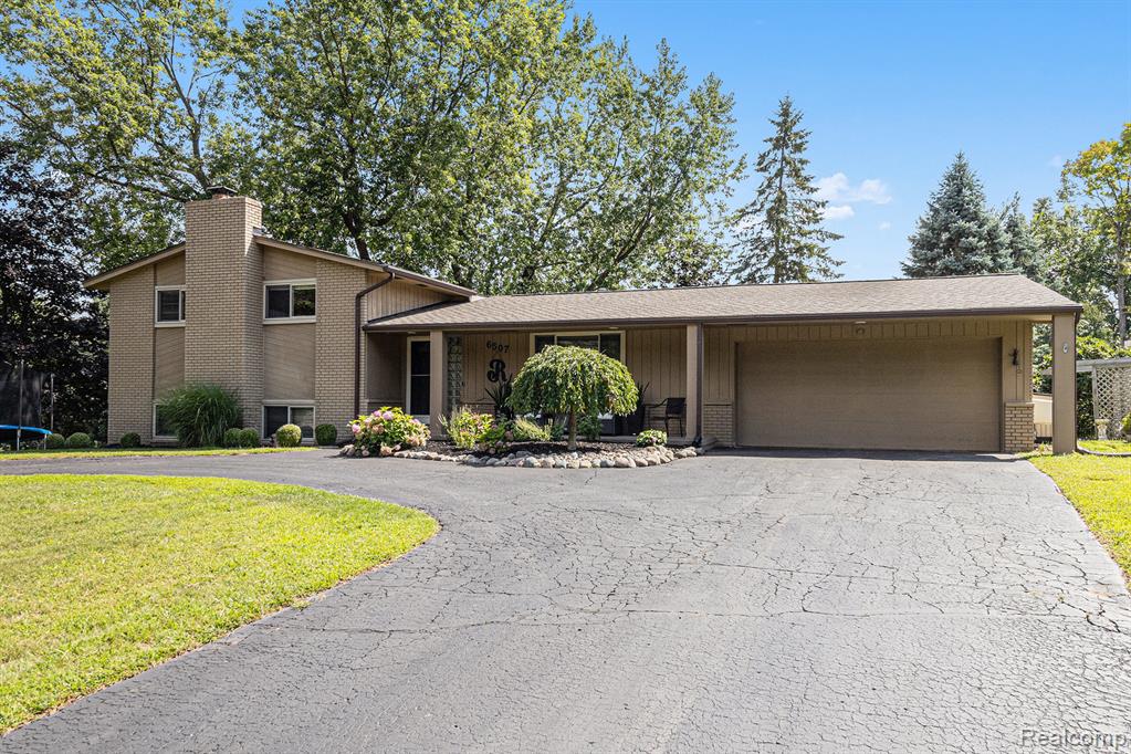 6507 Amy Drive, Clarkston, MI 48348 — Photo 3