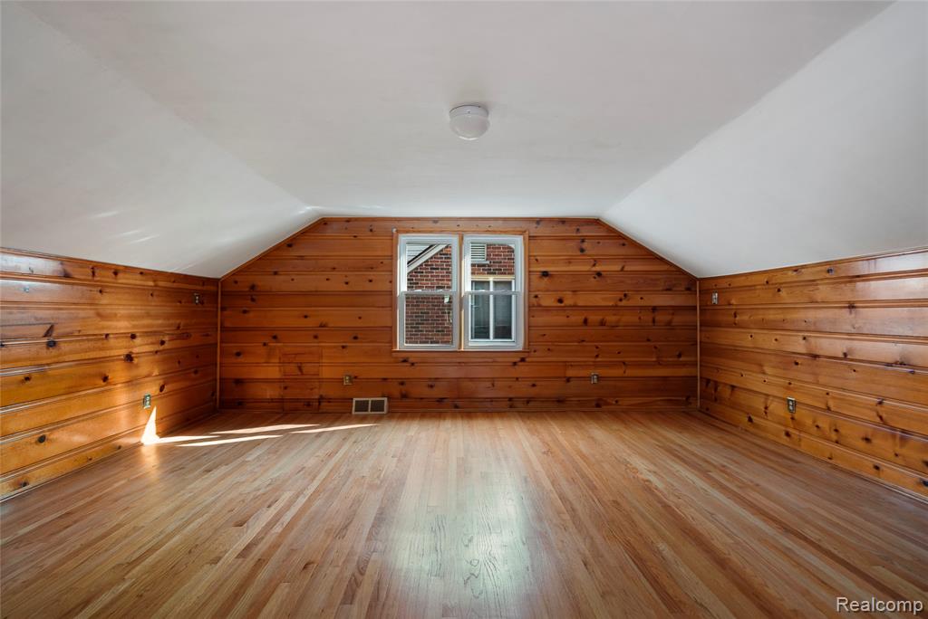 920 N Denwood Street, Dearborn, MI 48128 — Photo 16