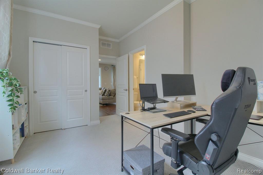 44298 BILLINGS Drive, Novi, MI 48377 — Photo 19