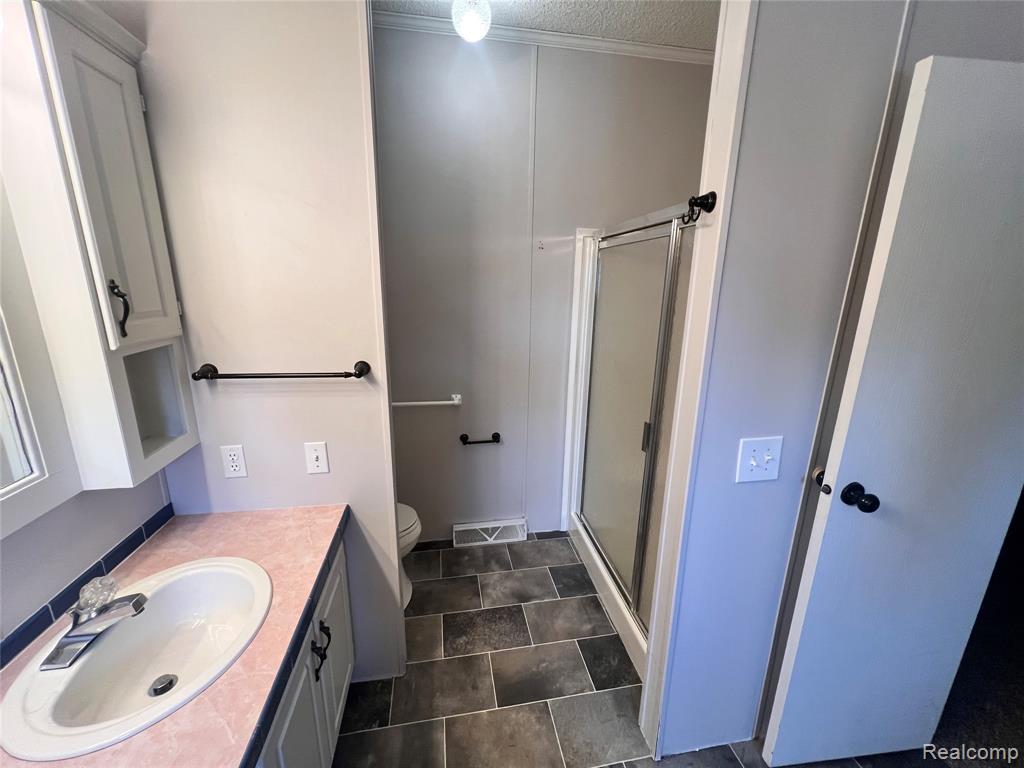 415 Weeping Willow, Flint, MI 48506 — Photo 10