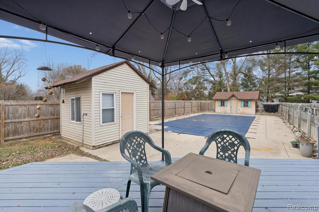 8474 Wesley Drive, Flushing, MI 48433 — Photo 53