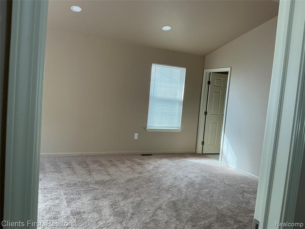 48161 NOTTINGHILL Lane, Canton, MI 48188 — Photo 37