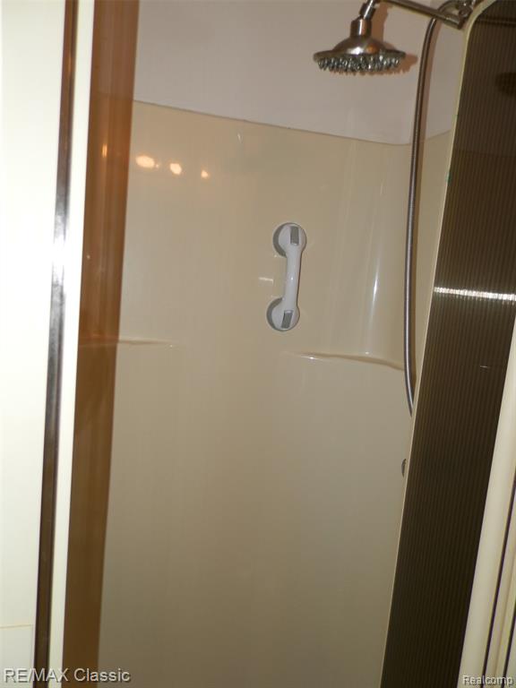 7736 Berwick Drive, Westland, MI — Photo 18