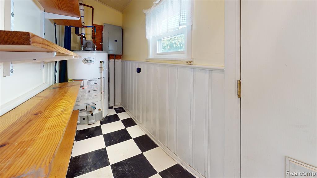 415 Gardenia Avenue, Royal Oak, MI 48067 — Photo 17