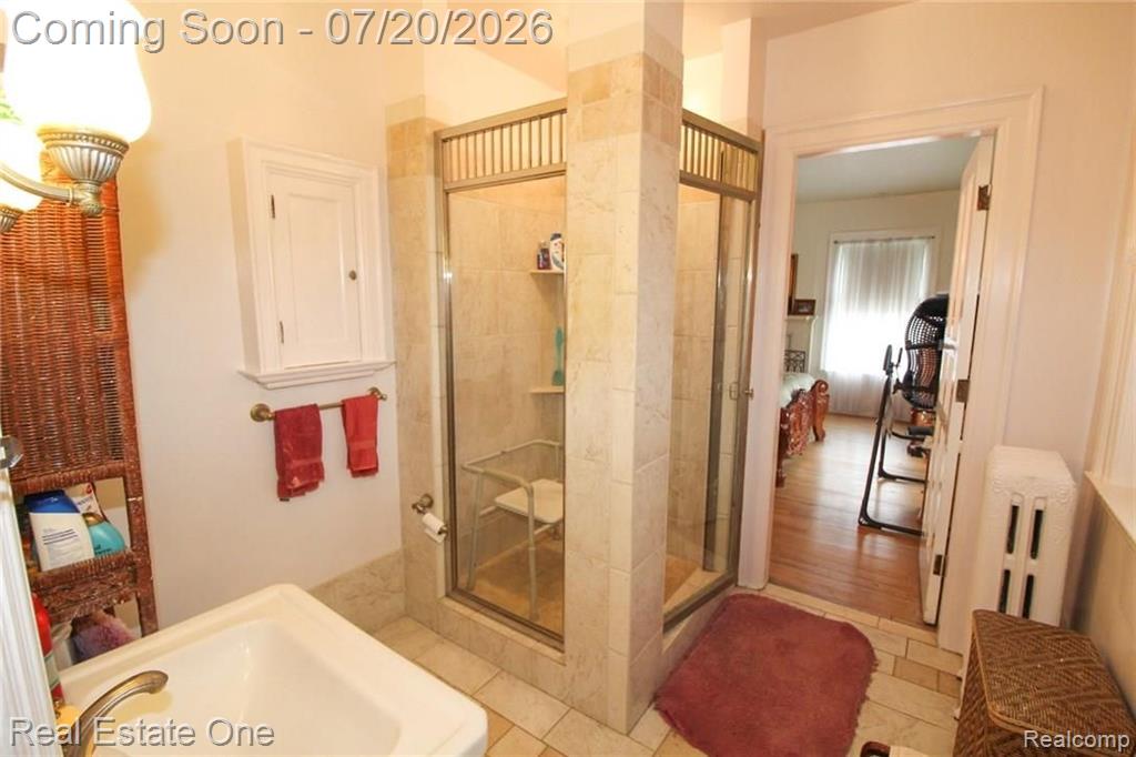 90 EDISON Street, Detroit, MI 48202 — Photo 29