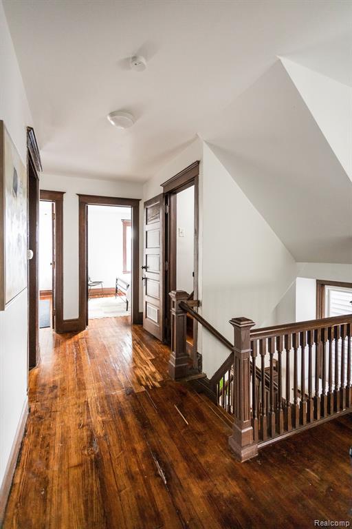 2505 BALDWIN Street, Detroit, MI 48214 — Photo 27