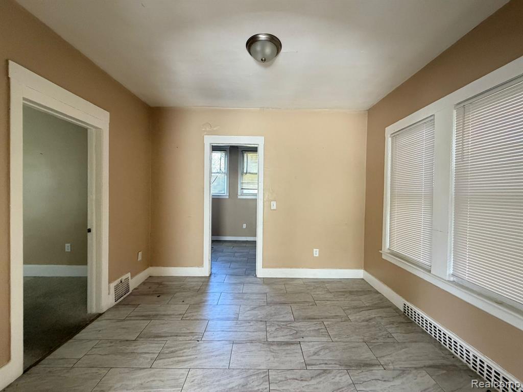 9628 PETOSKEY Avenue, Detroit, MI 48204 — Photo 7