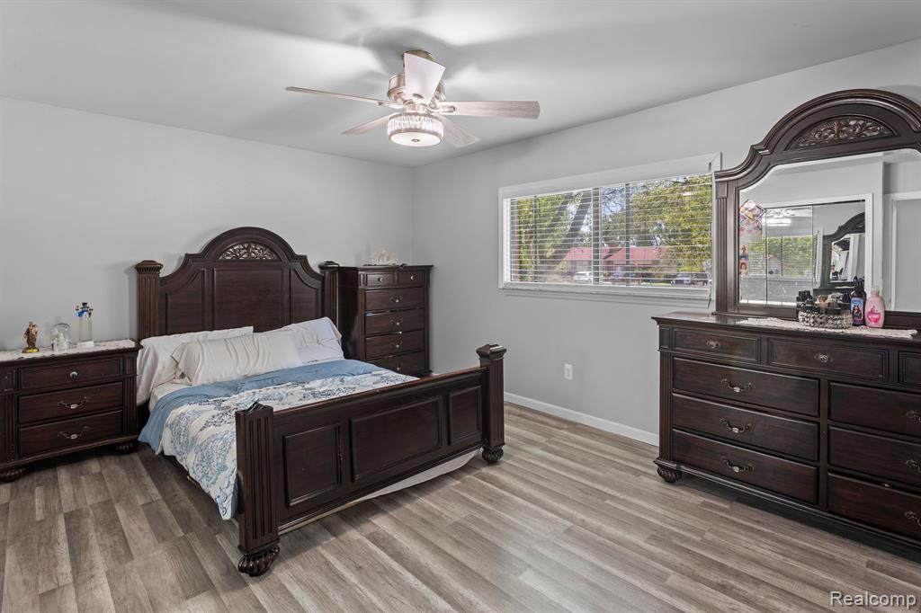 5529 MANSFIELD Avenue, Sterling Heights, MI 48310 — Photo 11