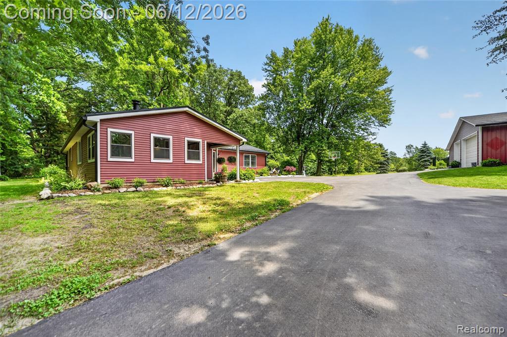 13635 Unadilla Road, Gregory, MI 48137 — Photo 2