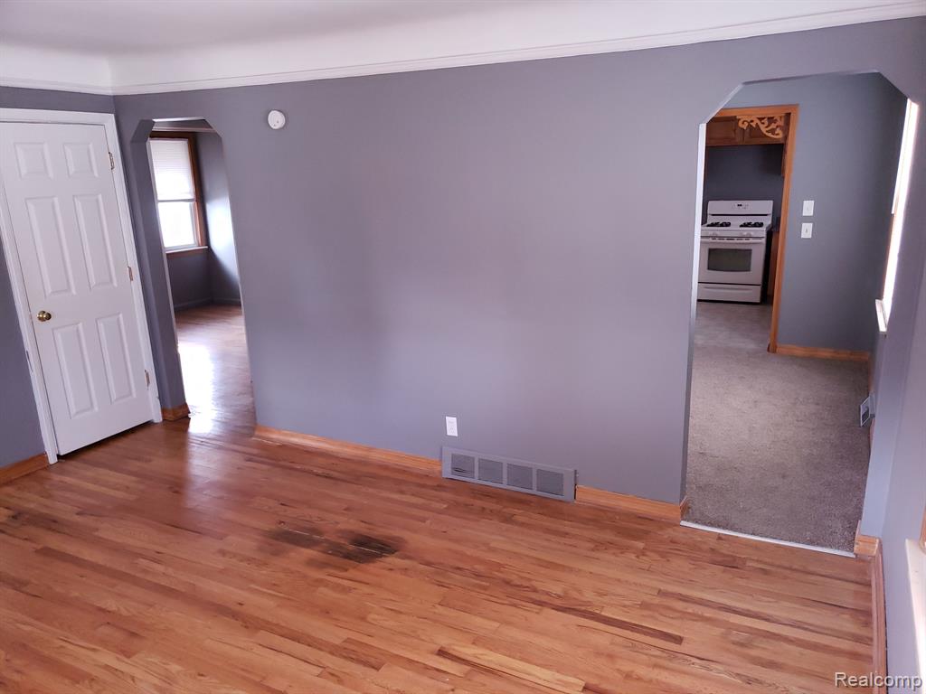 6849 LOZIER Avenue, Warren, MI 48091 — Photo 11