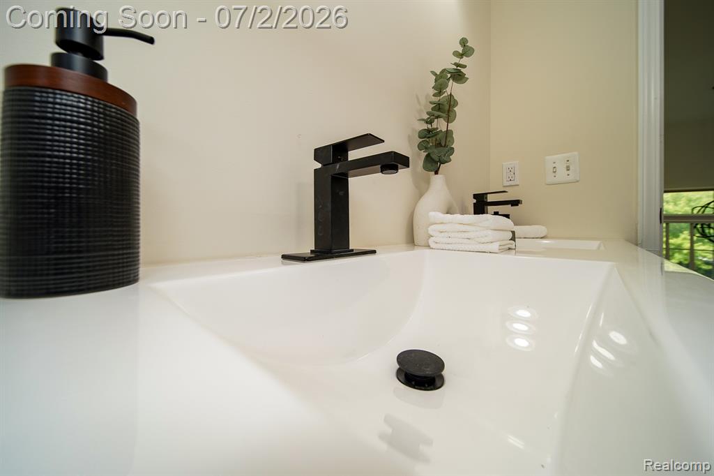 5558 Bedell Road, Sterling Heights, MI 48310 — Photo 64