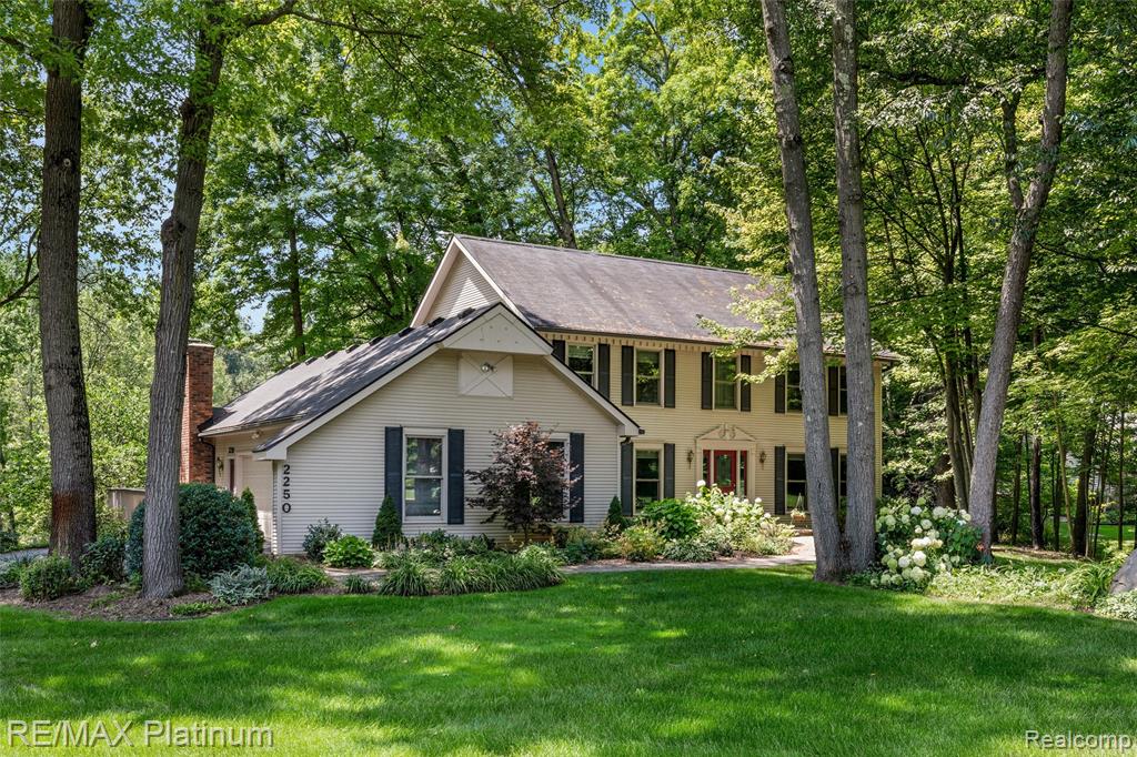 2250 Pepperidge Trail, Brighton, MI 48114 — Photo 37
