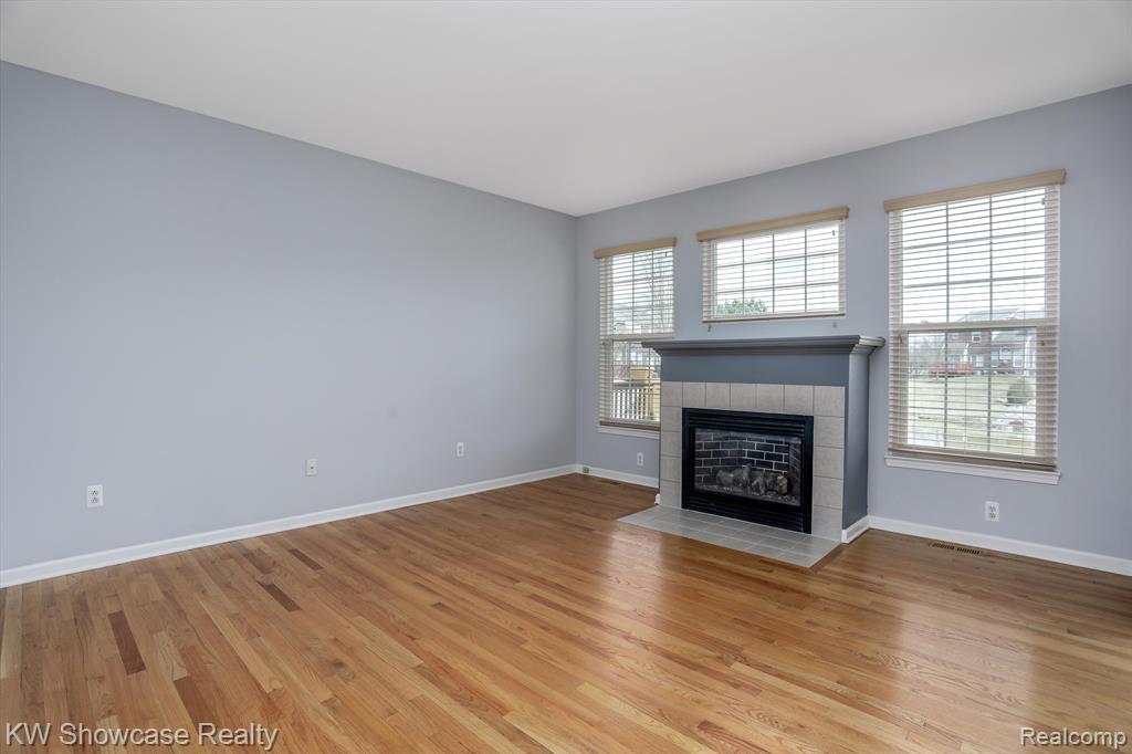 443 CONCORD Drive, Canton, MI 48188 — Photo 8