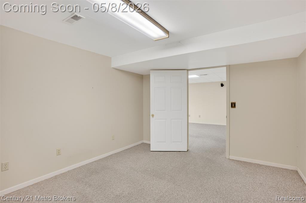 9434 Linda Drive, Davison, MI 48423 — Photo 28