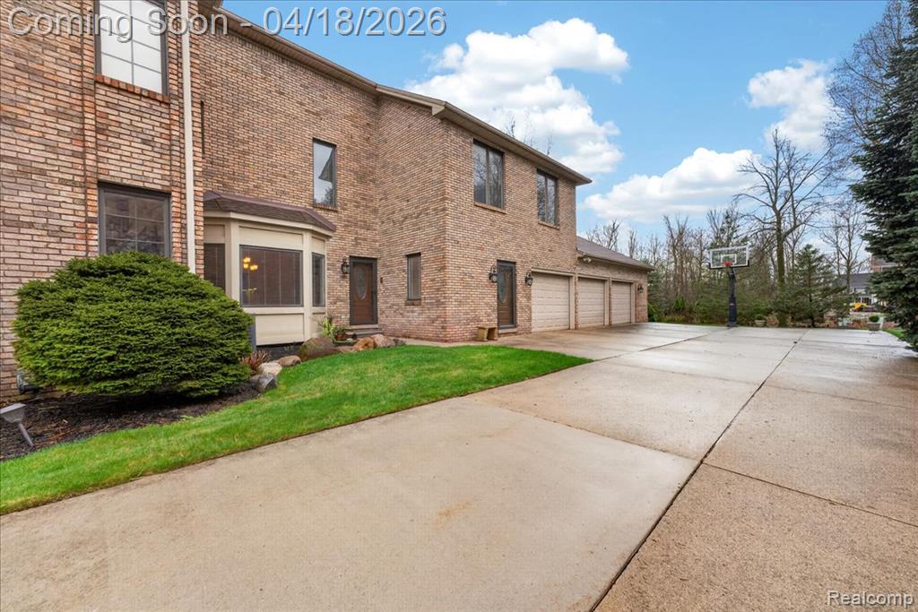 8657 Marquette Drive, Grosse Ile, MI 48138 — Photo 50