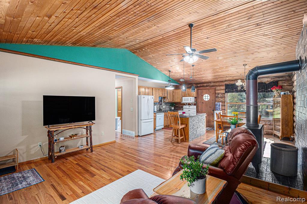4166 Sweet Road, Howell, MI 48843 — Photo 11