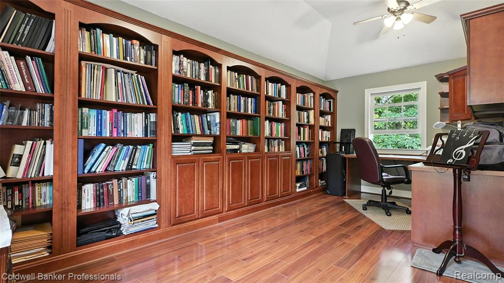 3482 Oak Park Drive, Saline, MI 48176 — Photo 45