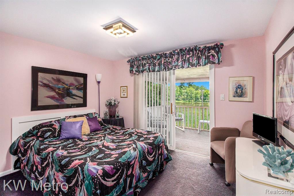 4491 DECKERLAND Street, West Bloomfield, MI 48323 — Photo 18