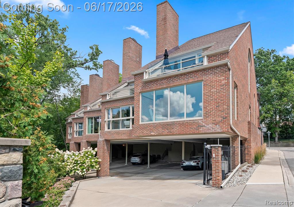 511 BROOKSIDE Avenue, Birmingham, MI 48009 — Photo 2