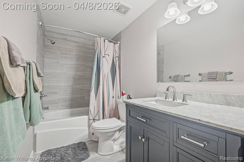 6385 Woodcrest Ridge, Clarkston, MI — Photo 21
